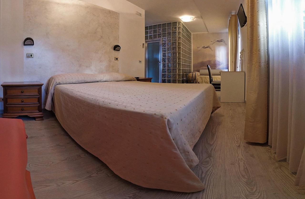 Ristorante Albergo Gerardo Di Masi Caposele Dış mekan fotoğraf