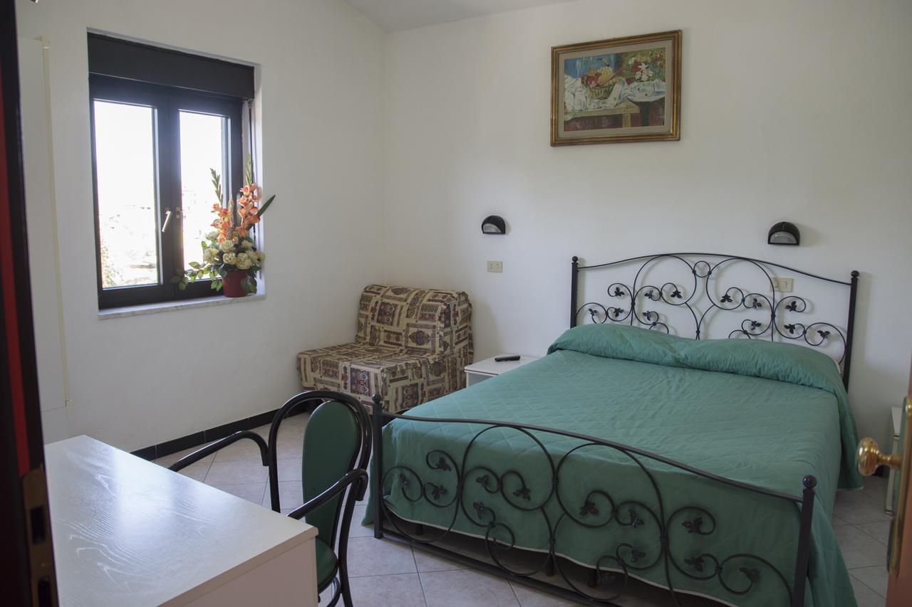 Ristorante Albergo Gerardo Di Masi Caposele Dış mekan fotoğraf
