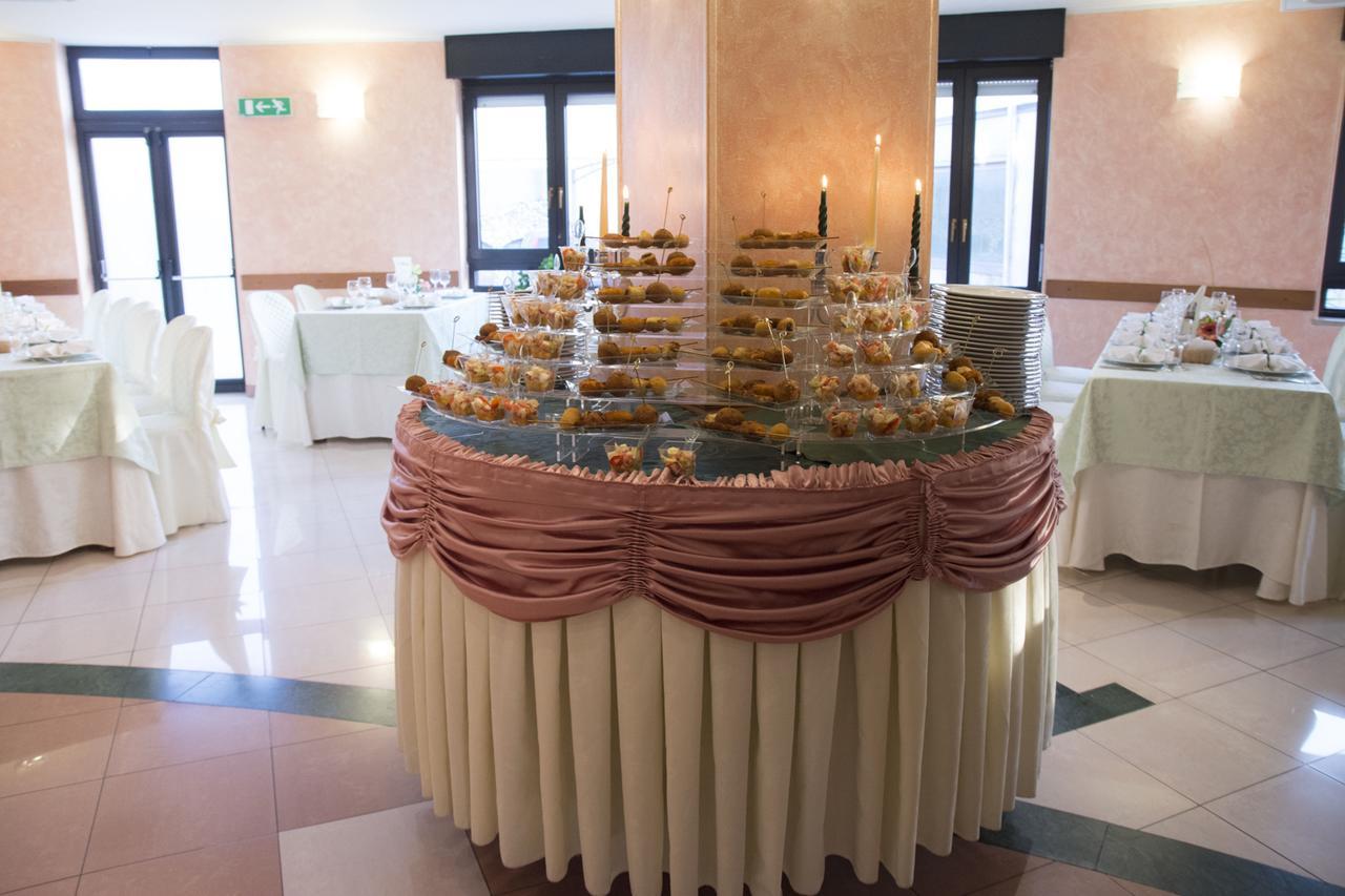 Ristorante Albergo Gerardo Di Masi Caposele Dış mekan fotoğraf