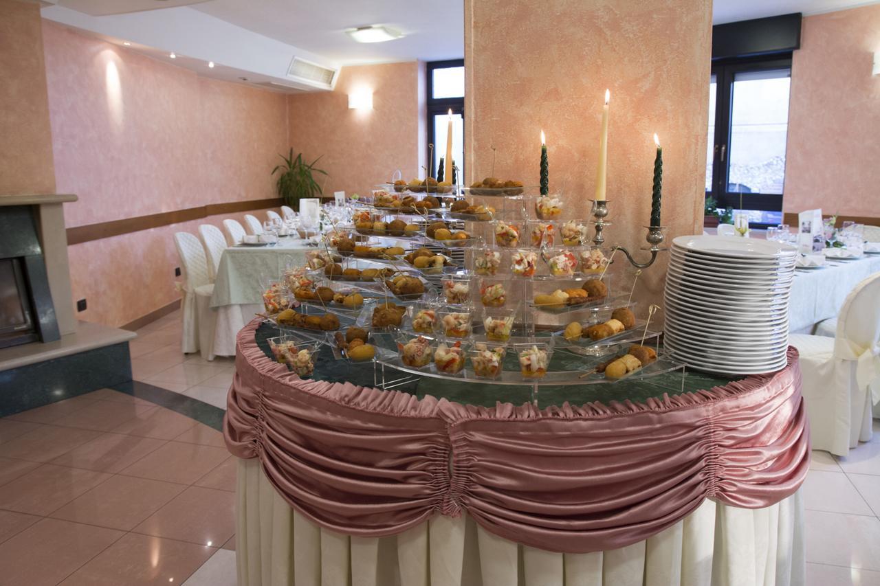Ristorante Albergo Gerardo Di Masi Caposele Dış mekan fotoğraf